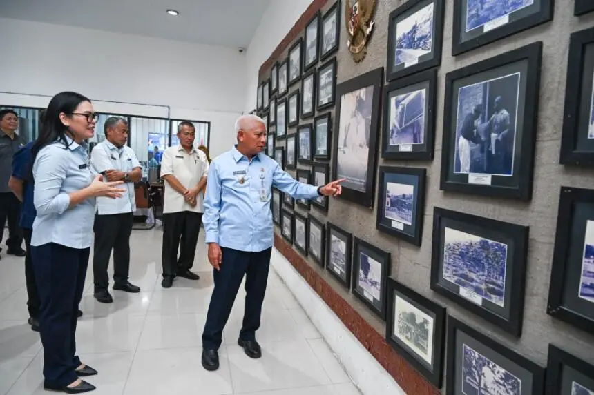 Tinjau Dinas Perpustakaan dan Arsip, Wagub Sumut Surya Minta Tingkatkan Inovasi dan Literasi