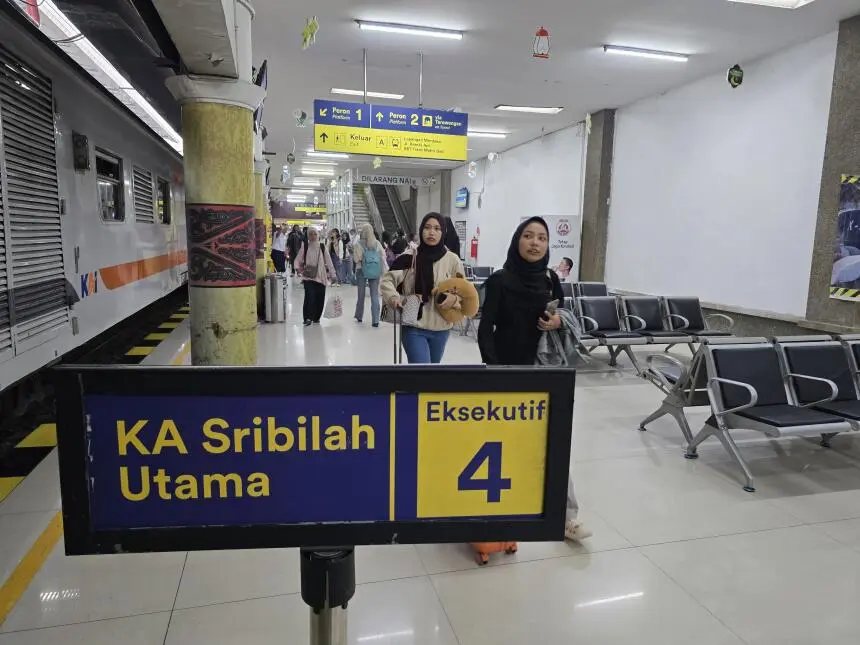 Penjualan Tiket KA di Sumut Melonjak Jelang Iduladha, KAI Tambah Dua Kereta di Sribilah