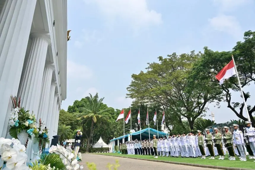 Membumikan Nilai Pancasila, Benang Merah ‘Transformasi Melayani Negeri’: Dari Ideologi ke Pelayanan Masyarakat