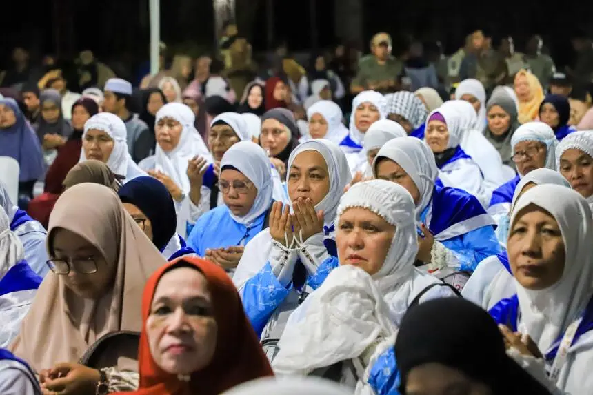 110 Jamaah Haji Kloter 3 Tiba di Siantar Disambut Lantunan Marbahan