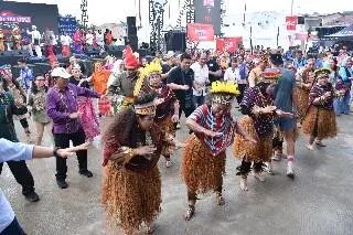 Pastikan Pelayanan Prima untuk Ribuan Pelari dan Wisatawan, Bupati Vandiko Tinjau UMKM TOTK 2026