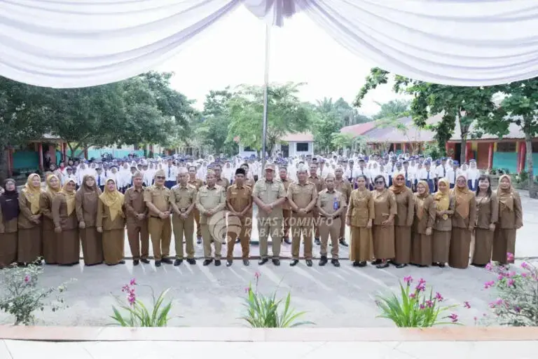Bupati, Wakil Bupati dan Sekda Asahan Pimpin Upacara Hari Pertama Masuk Sekolah