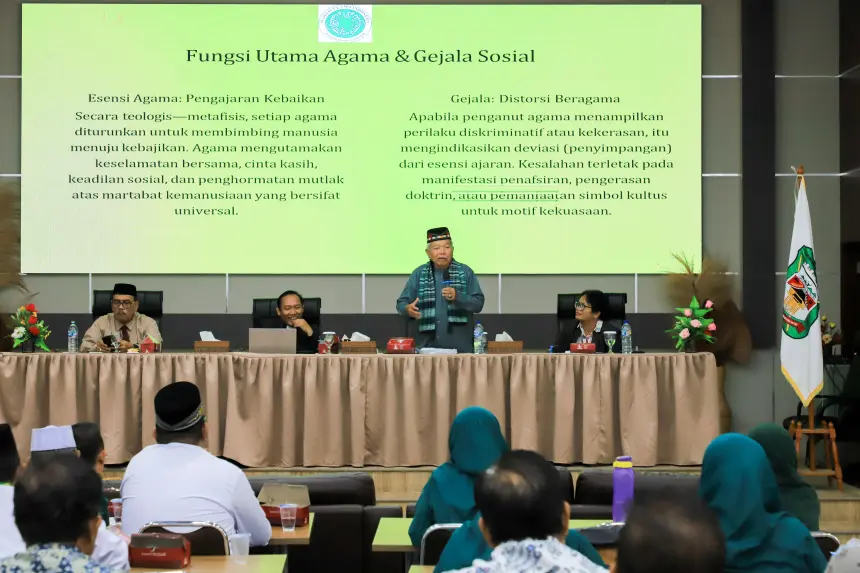 Tokoh Lintas Agama di Siantar Ikuti Seminar Kepemimpinan dan Nasionalisme