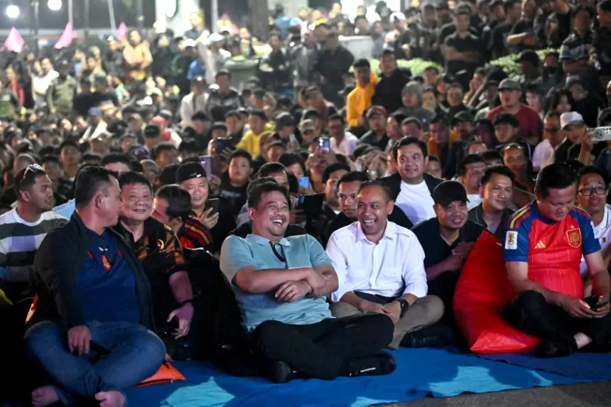 Bersama Bobby Nasution, Ribuan Masyarakat Nias Nikmati Serunya Final Piala Dunia 2026