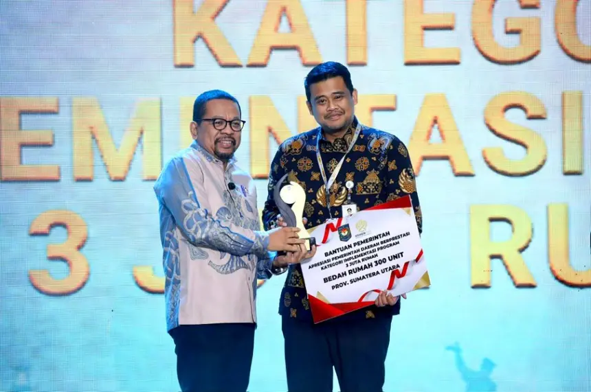 Terima Penghargaan dari Kemendagri, Bobby Nasution Komitmen Terus Hadirkan Hunian Layak dan Terjangkau bagi Masyarakat