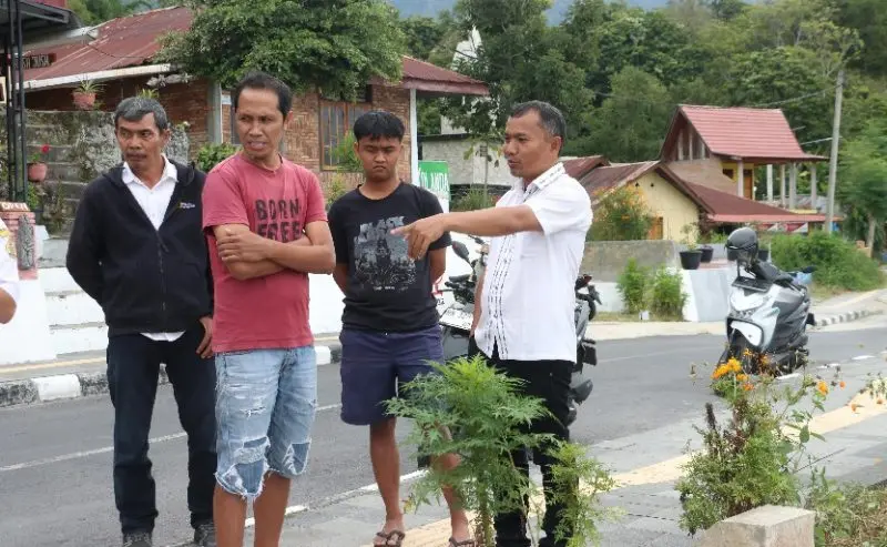 Melanggar Aturan, Tim Gabungan Pemkab Samosir Hentikan Reklamasi dan Pematangan Lahan di Sempadan Danau Toba