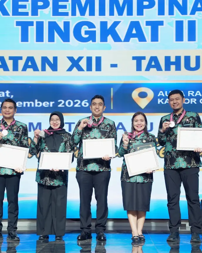 Tiga Pejabat Pemko Medan Raih Predikat 'Peserta Teristimewa' PKN Tingkat II 2026 Melalui Terobosan Inovatif, Persembahkan Penghargaan untuk Pemko Medan