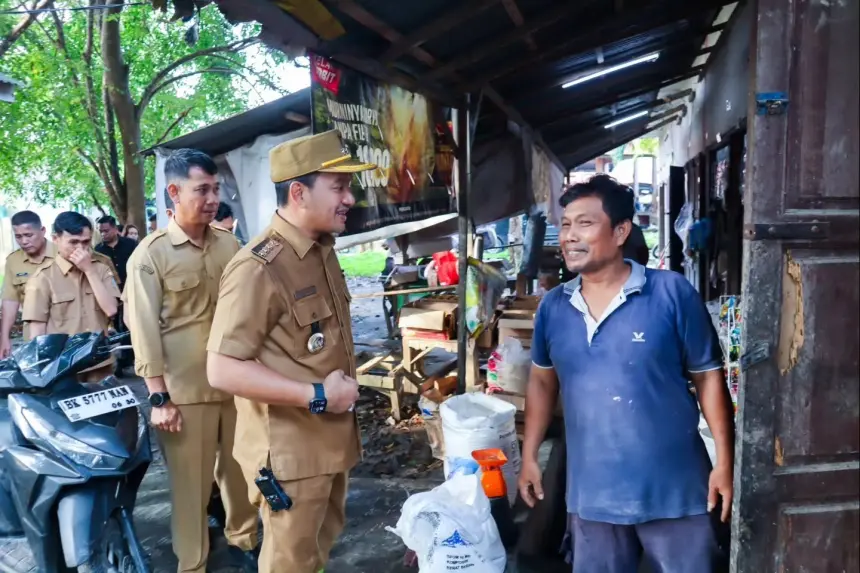 Tinjau Pasar Sakti, Wali Kota Tebing Tinggi Tegaskan Revitalisasi Tanpa Relokasi Pedagang