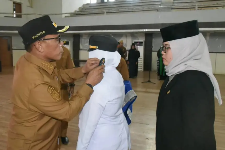 Bupati Masinton Lantik 16 Pejabat Pengawas Tapteng, Dorong Pemerataan Distribusi ASN