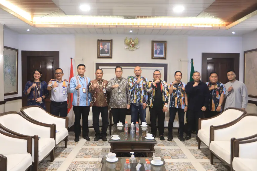 Rico Waas Dorong Organisasi Kepemudaan Punya Karakter dan Beri Manfaat Nyata Bagi Masyarakat