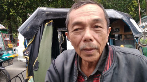 Video- Curahan Hati Abang Becak Atas Beroperasinya Gojek-Gocar di Siantar