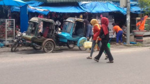 Becak Siantar Makin Langka Makin Terpinggirkan