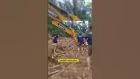 Video: Polri Segel Alat Berat di Daerah Aliran Sungai Garoga, Ditinggalkan Pemilik Usai Banjir Bandang .