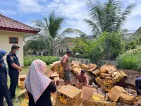 KKP Musnahkan 796 Kg Kulit Hiu dan Pari Ilegal di Banyuwangi