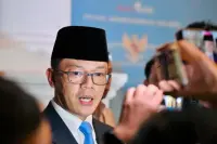 Presiden Prabowo Tegaskan Arah Politik Luar Negeri dalam Diskusi Bersama Tokoh Nasional