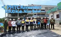 Perkuat Layanan Kesehatan Nias Barat, Bobby Nasution Sekolahkan Lima Dokter Jadi Spesialis