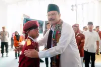 Di Kebumen, Gus Ipul Cerita Tentang Anak-Anak yang Tak Terlihat Negara
