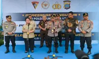 Gubernur Bobby Nasution Dampingi Kapolri Lepas Bantuan untuk Korban Bencana di Sumatera