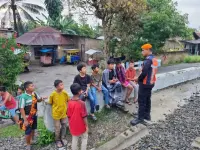 KAI Divre I Sumut  Ajak Warga Hindari Ngabuburit di Jalur Kereta Api