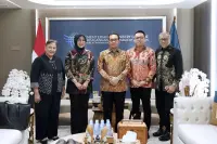 Mendag Menerima Kunjungan Dekan Fikom UEU