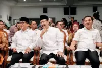 Mensos dan Mendes PDT Sosialisasi DTSEN di Karawang, Pastikan Bansos Tepat Sasaran