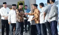 Penyaluran Bantuan ZIS Rp2,93 Miliar, Wagub Sumut: Zakat Jadi Kekuatan Sosial Luar Biasa