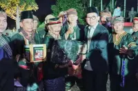 Gelar Dialog Budaya Bersama Ikatan Guru Silek Sakato, Menteri Kebudayaan Fadli Zon Dorong Penguatan Komunitas Silek Tradisi Minangkabau