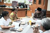 Wakil Bupati Samosir Sampaikan Usulan Program Strategis ke Kementerian Kehutanan RI terkait Pengelolaan Kawasan Hutan