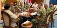 Presiden Prabowo Terima Laporan Pembangunan 300 Jembatan dan Renovasi Sekolah Terdampak Bencana dari KSAD