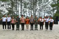 Bupati Oloan Lepas 5 Atlet Humbahas Ikuti Seleksi Olahragawan Berbakat Nasional