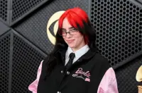 Impian Jadi Nyata! Billie Eilish Nangis Usai Nyanyi Bareng Justin Bieber