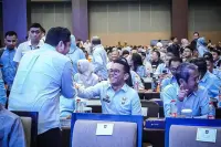 Wujudkan Kepedulian Antar-Daerah, Pemko Medan Terima Penghargaan dari Mendagri
