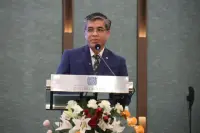 Orasi Ilmiah di Universitas Paramadina, Menaker Yassierli: Lulusan Perguruan Tinggi Harus Miliki Strategi Triple Readiness