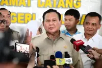 Presiden Prabowo: Pendidikan Kunci Kebangkitan, Generasi Muda Harus Tangguh Hadapi Era Teknologi