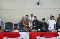 Wali Kota Medan Terima Rekomendasi DPRD Atas LKPJ TA 2025