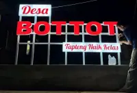 Kejari Sibolga Diminta Usut Dugaan Korupsi Proyek Ikon Desa di Tapteng