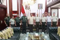 Indonesia dan Singapura Pererat Persahabatan Melalui Kerja Sama Pertahanan