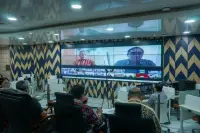 Facebook  Twitter Menuju Medan Bebas Sampah, Sekda Ikuti Zoom Meeting Bahas Kesiapan PSEL Batch 2