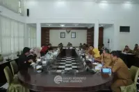 Bupati Asahan Terima Laporan Akhir Feasibility Study Gerai UMKM Kabupaten Asahan