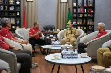 Dukung Turnamen Pingpong Khusus Lansia, Wali Kota Medan : Biar Tetap Sehat dan Produktif