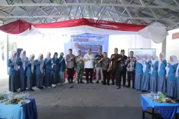 Bupati Asahan Berbagi Inspirasi dan Pesan Penting Pendidikan di SMAN 1 Meranti