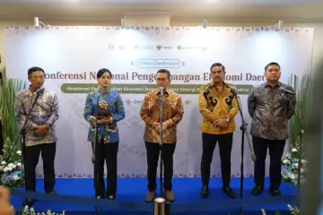 Mendag Busan Optimistis Perdagangan Indonesia Tetap Tumbuh di Tengah Tantangan Perdagangan Global