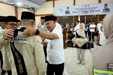 Sambut Kepulangan Kloter 2 Haji Sumut, Wagub Surya Apresiasi Petugas dan Harapkan Jemaah Jadi Teladan di Masyarakat