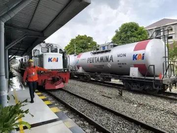 Mobilitas dan Logistik Tumbuh, KAI Sumut Angkut 145 Ribu Ton BBM pada Mei 2026