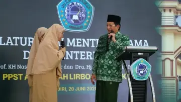 Melihat Keseruan Uji Cerdas Cermat antara Santri dan Menag