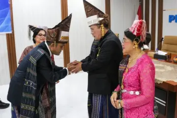 Wali Kota Wesly Lantik Budiman Ricardo sebagai Dirtek Perumda Tirta Uli