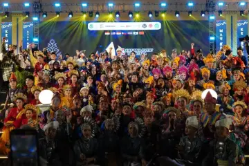 Pesona Melayu dan Semangat Nusantara Warnai Gala Dinner Rakernas APEKSI XVIII dan Penutupan Gemes IX