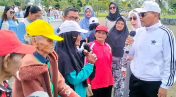 Peringati Hari Lanjut Usia, Bupati Anton: Lansia Sumber Semangat Generasi Muda