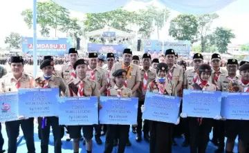 Wabup Samosir Hadiri Penutupan Jamdasu XI 2026, Beri Motivasi dan Apresiasi kepada Kontingen Samosir