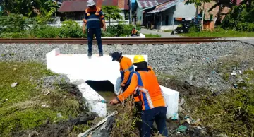 Hujan Lebat Guyur Sumut, KAI Divre I Siagakan Tim 24 Jam dan AMUS untuk Jaga Keselamatan